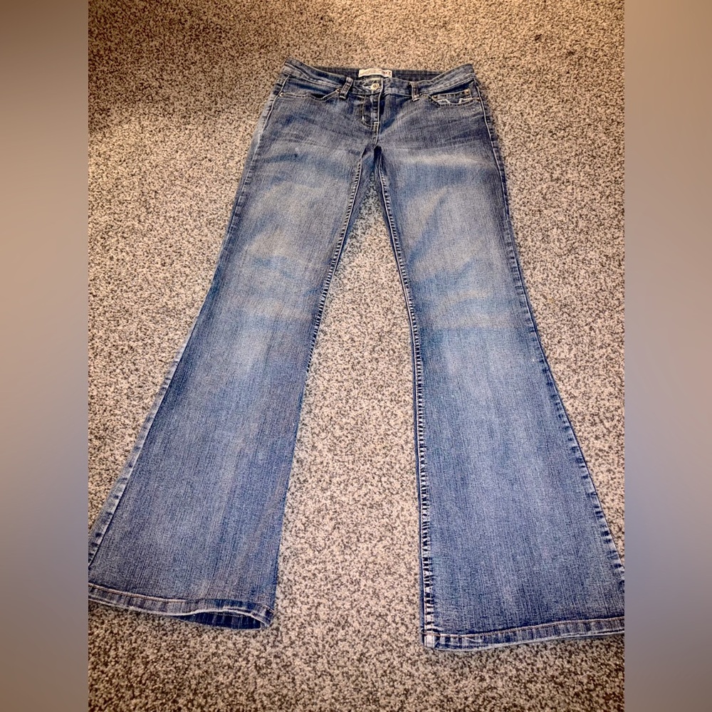 Vintage YMI Flared Denim Jeans - Medium Wash